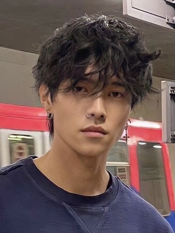 Korean Messy Hair
